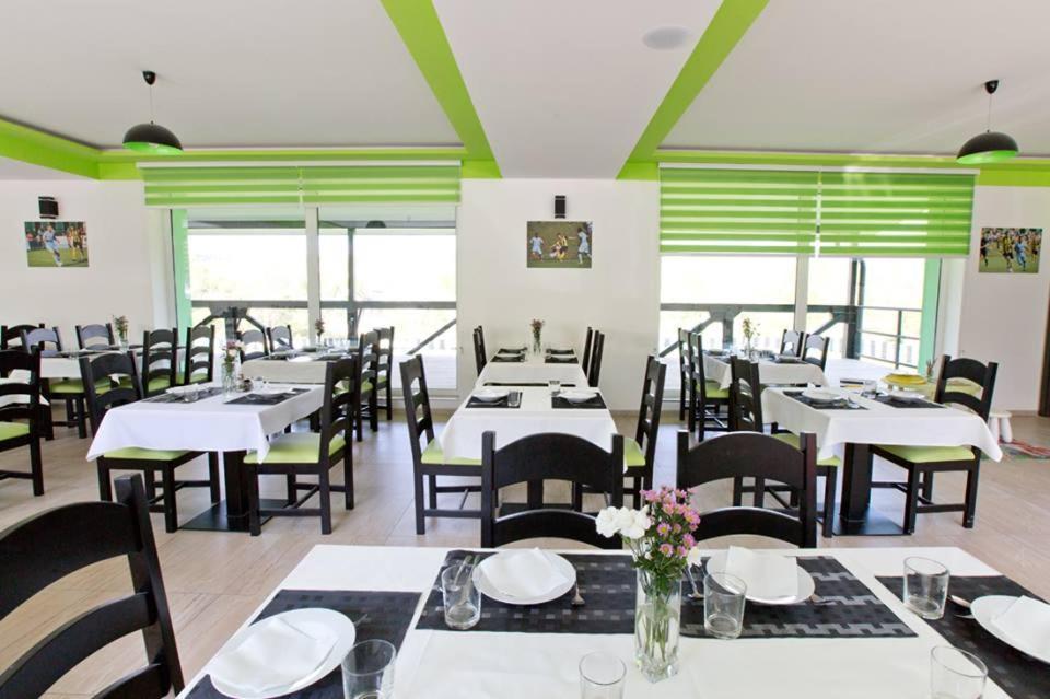 Hotel Restauracia Gol Oravske Vesele Exterior foto